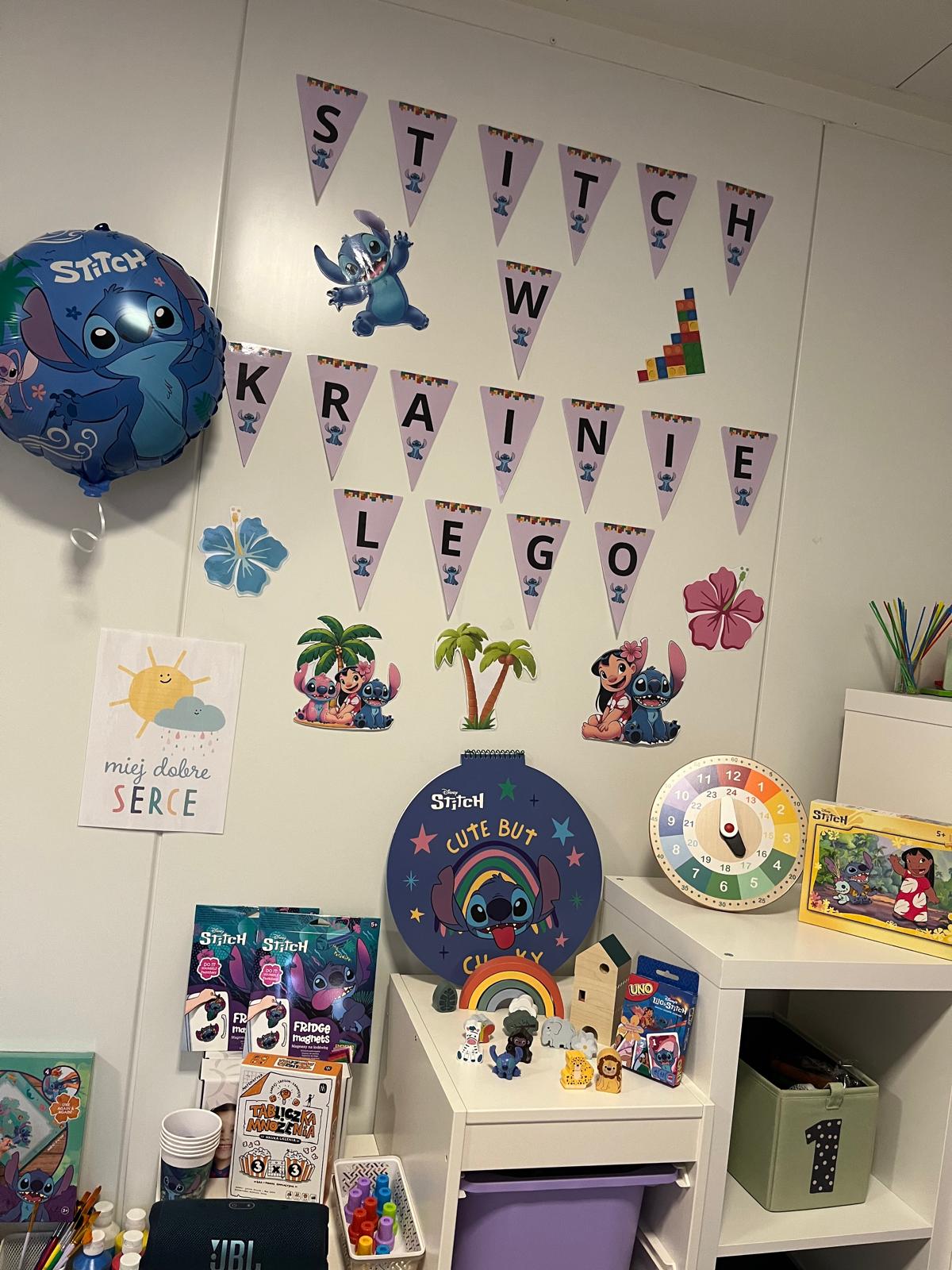 sala4 (STITCH w Krainie Klocków)