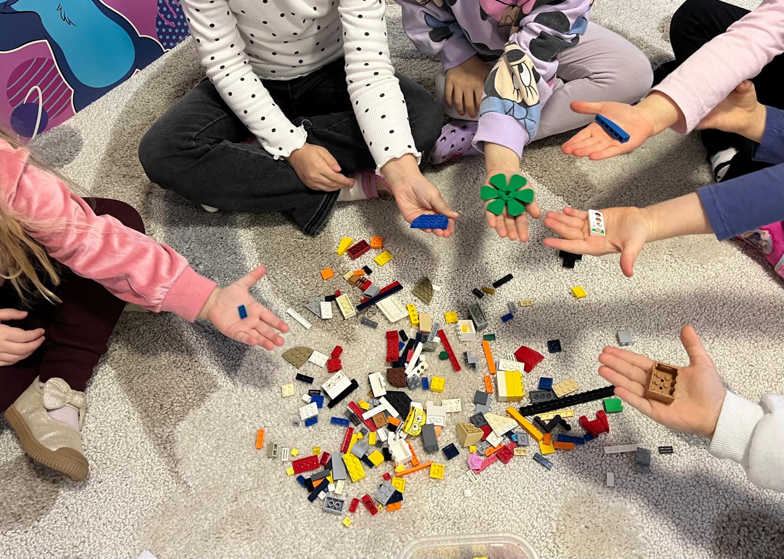 warsztaty1 (STITCH w Krainie Klocków)