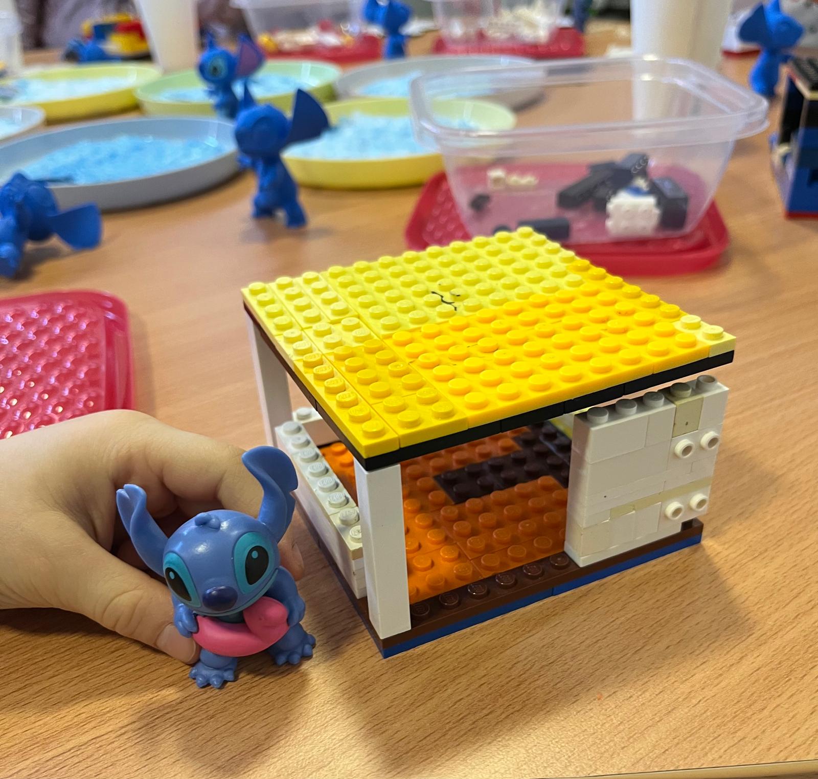 warsztaty8 (STITCH w Krainie Klocków)